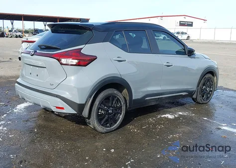 2022 Nissan Kicks Sr Xtronic Cvt from USA, damaged, VIN 3N1CP5DV5NL502740